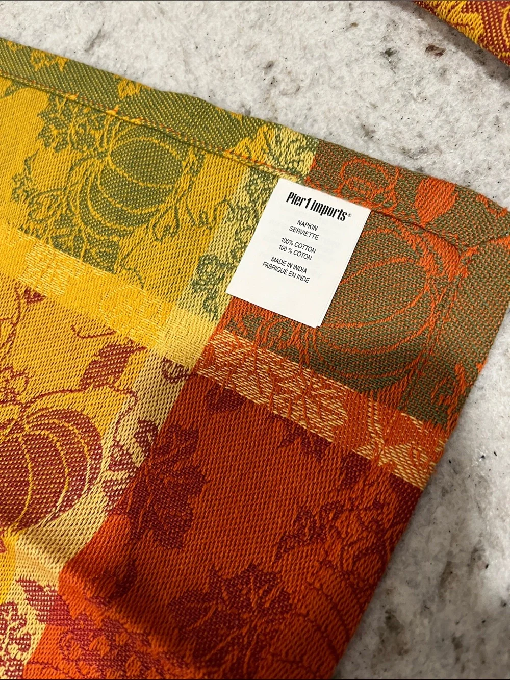 NEW Lot of 4 Pier 1 Fall Pumpkin Napkins